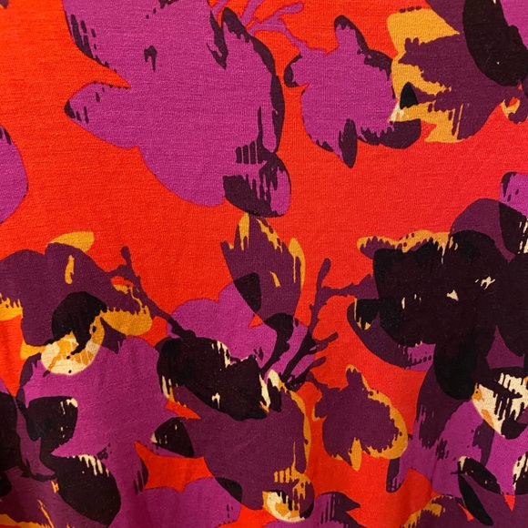 Lori Goldstein LOGO EUC Large Long sleeved top. - Picture 4 of 5